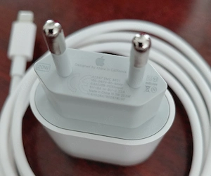 Incarcator original iPhone 14 Pro Max cu cablu de 1,5m - imagine 2