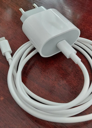 Incarcator original iPhone 14 Pro Max cu cablu de 1,5m - imagine 4