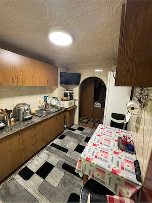 Apartament cu 3 camere,etaj 2, micro 16 - imagine 3