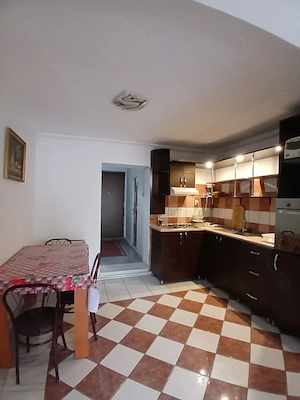 Inchiriez casa valu traian  - imagine 4