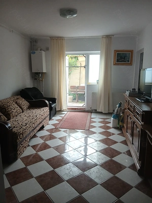 Inchiriez casa valu traian  - imagine 2
