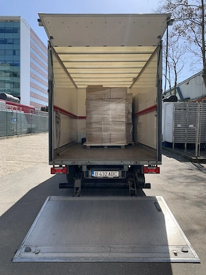 Iveco Daily, 113.000 km, lift, cutie automata, TVA deductibil - imagine 8