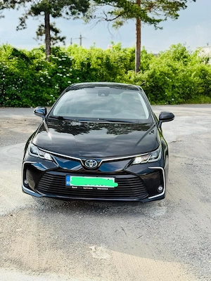 Vand toyota corolla hybrid 2021 automata 17000E neg. - imagine 3