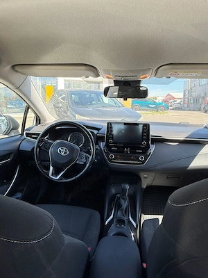 Vand toyota corolla hybrid 2021 automata 17000E neg. - imagine 5