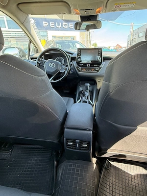 Vand toyota corolla hybrid 2021 automata 17000E neg. - imagine 7