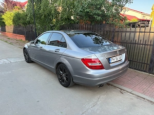 Mercedes-Benz w204 facelift 148.000km - imagine 2