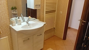 Apartament 2 camere zona ARED UTA - imagine 9