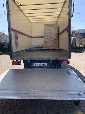 Iveco Daily, 113.000 km, lift, cutie automata, TVA deductibil - imagine 11