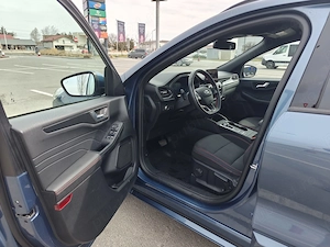 Vand Ford Kuga 2.5 Hybrid Plug-In ST Line, fabricatie 2022, 225 CP, 92150 km, primul proprietar - imagine 6