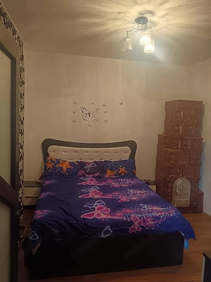 vand casa in sarateni 