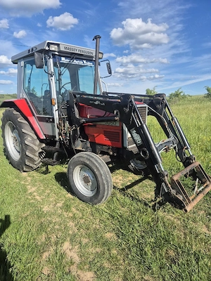 Tractor Massey Ferguson
