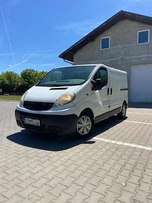 Opel Viivaro 2007 - imagine 2
