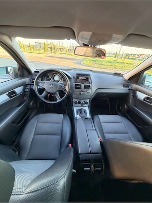 Mercedes C200  - imagine 4