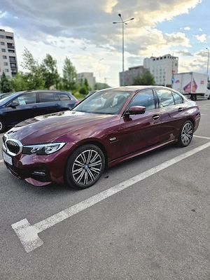 Bmw 330e Xdrive - imagine 8