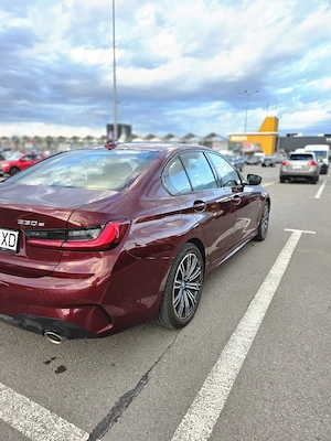 Bmw 330e Xdrive - imagine 7