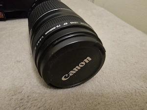 Teleobiectiv Canon EF 75-300mm f 4-5.6