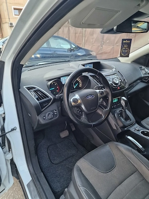 Ford kuga 2014 2.0 l diesel  163 cai 4x4 automat - imagine 9