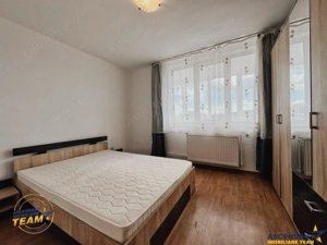 Apartament luminos cu 2 camere si balcon spatios, lift nou, Vasile Goldis, Simeria - imagine 3