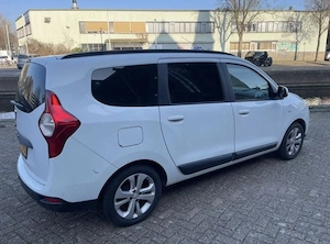 Dacia Lodgy Prestige  7 Locuri  - imagine 3