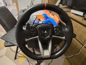 Vand volan gaming Hori Apex ca nou