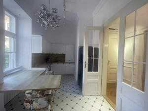 Apartament de lux în inima Oradiei – locație premium lângă Gojdu - imagine 12