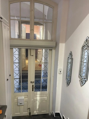 Apartament de lux în inima Oradiei – locație premium lângă Gojdu - imagine 2
