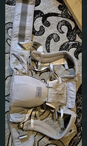 Marsupiu ergonomic cu scaunel