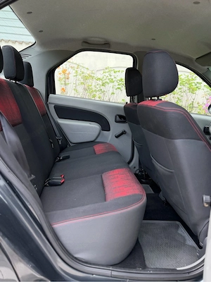Dacia Logan KissFm 2008   1.4 MPI - imagine 10