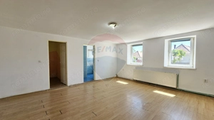 Proprietate unică | Teren 1.157 mp |Multiple clădiri | Centru Zărnești - imagine 4
