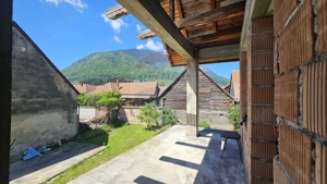Proprietate unică | Teren 1.157 mp |Multiple clădiri | Centru Zărnești - imagine 13