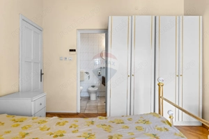 Casă cu 3 camere de vânzare în zona Intim- Str. Andrei Saguna - imagine 5