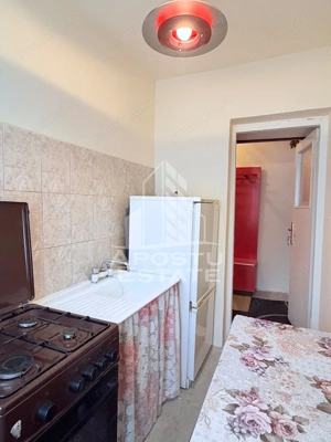 Apartament de vanzare cu doua camere parter Piata Doin Calea Sagului - imagine 2