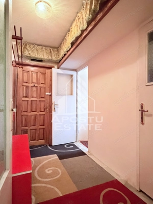 Apartament de vanzare cu doua camere parter Piata Doin Calea Sagului - imagine 4