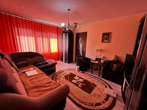 Apartament 2 camere et. 2 4 Cartier Nord - imagine 3