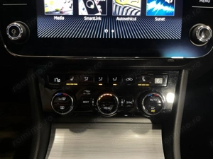 Skoda Superb - imagine 18