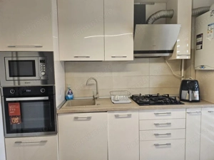 APARTAMENT 2 CAMERE I BLOC NOU I CENTRU zona Liceu  nr 3 I ETAJ 1 I MOBILAT I - imagine 5