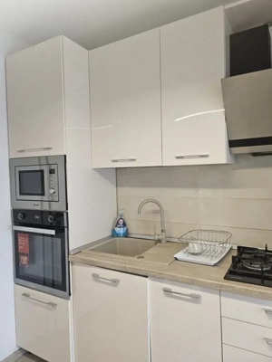 APARTAMENT 2 CAMERE I BLOC NOU I CENTRU zona Liceu  nr 3 I ETAJ 1 I MOBILAT I - imagine 8