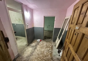 APARTAMENT 2 CAMERE I DECOMANDAT 52 MP I CETATE I ZONA MERCUR I  - imagine 2