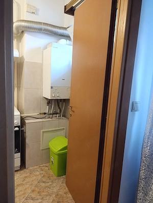 Vand garsoniera in bloc nou - imagine 3