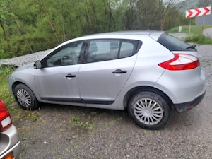 vand Renault megan din 2012  - imagine 2