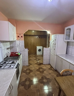 Apartament de vânzare, oraș Brad, decomandat  - imagine 8