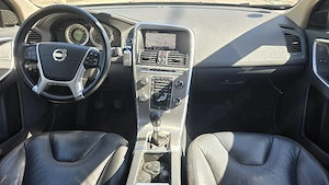 Volvo XC60 2.0 TDI D3 * An 2013 * Cutie Manuala * Euro 5 - imagine 2