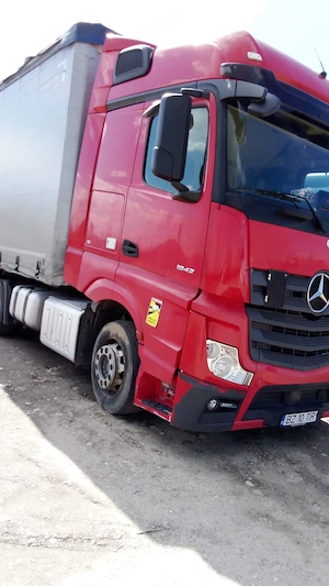vind cap tractor si semiremorca - imagine 3