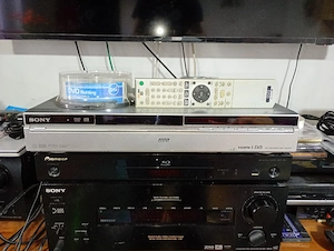 Sony rdr-hxd870