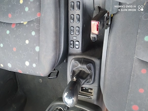 vand Mercedes Vaneo Benzina 1.9 - imagine 8