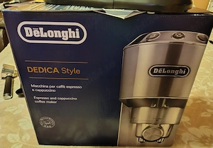 DeLonghi Dedica nou