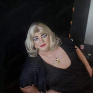 Transsexuala matură milf cu sâni singură în locația accepți și party - imagine 2