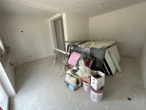 Apartment bloc nou cu curte de 34 mp - imagine 5