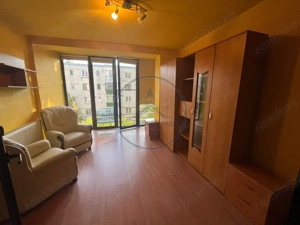 Apartament 3 camere , zona Liceul Liviu Rebreanu