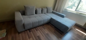 De vânzare colțar.